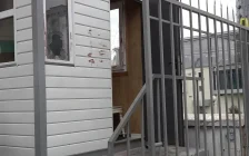 Алматыда қаскөйдің қолынан қаза тапқан күзетшінің отбасына күдіктінің жақындары ақша бемрек болған