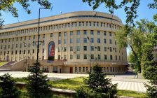 27 жыл бұрын заңсыз сатылып кеткен Абай педагогикалық университетінің жері қайтарылды