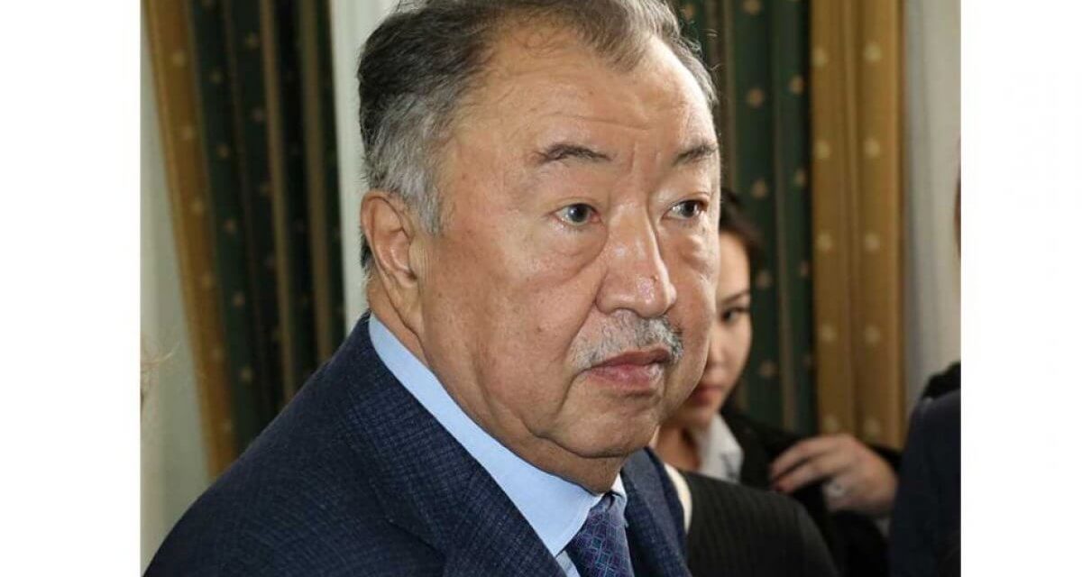 «Соттан әділ шешім күтемін»: Қуандық Бишімбаевтың әкесі сұхбат берді
