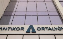 «Аса ірі көлемде пара алған»: Қазақстан қарулы күштерінің жоғары лауазымды шенеунігі ұсталды
