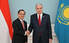 Тоқаев Сингапур Парламентінің спикері Сеа Киань Пенді қабылдады