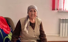 Құлсарылық ана: «11 адам, сарайда тұрып жатырмыз»
