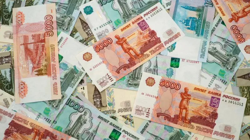 Қазақстанда рубльге сұраныс 7 есе артты: Сарапшылар себебін түсіндірді
