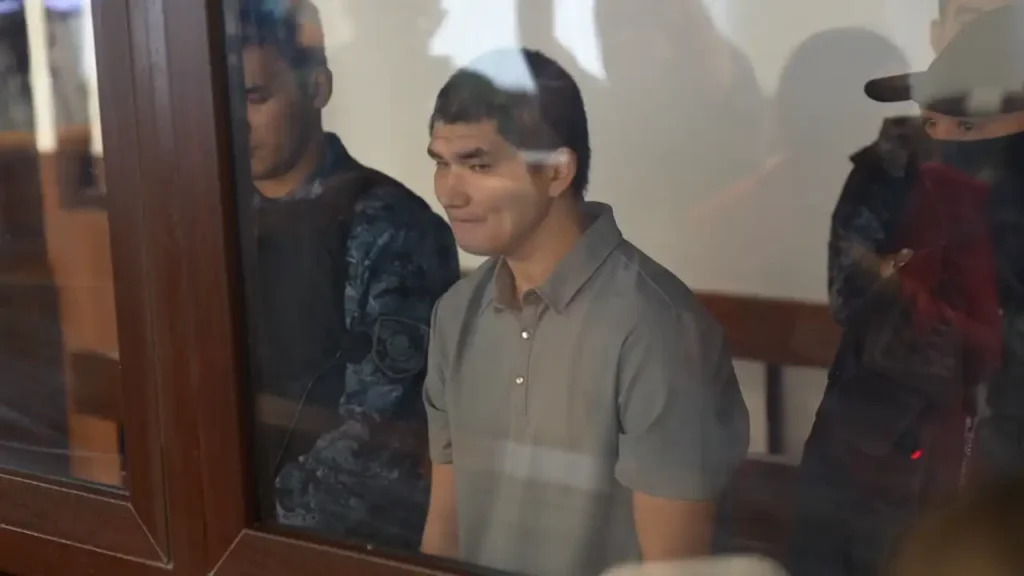 «Басқа әйелмен ойнастық жасаған»: Ақбаян күйеуі Сәрсемалиевпен ажырасуының себебі белгілі болды