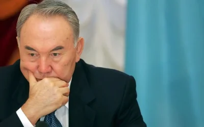 Айдос Үкібай: Нұрсұлтан Назарбаев «Аманат» партиясының мүшесі емес