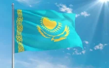 Жеке үйге ілуге рұқсат: Қазақстанда Мемлекеттік туды пайдаланудың жаңа тәртібі