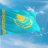 Жеке үйге ілуге рұқсат: Қазақстанда Мемлекеттік туды пайдаланудың жаңа тәртібі