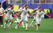 Футболдан әлем чемпионаты: ширек финалға шыққан алғашқы жұп анықталды
