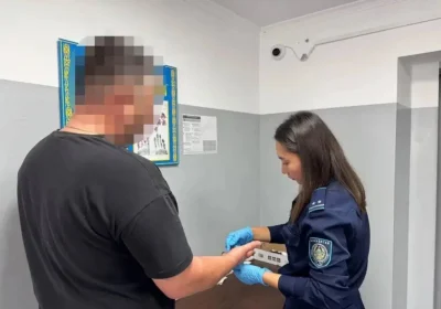 Петропавлда жалаңаш субұрқаққа түскен ер адам 15 тәулікке қамалды