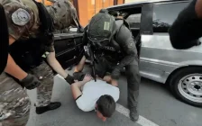 Павлодарды уысында ұстаған: бандылар студенттер мен жұмысшыларды тонап келген
