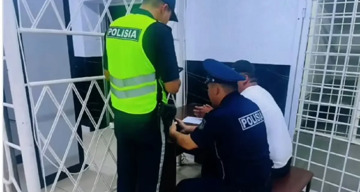 Жалған ақпарат жарға жықты: Атырау облысында жүргізуші полицияға қатысты жалған видео таратқаны үшін істі болды (ВИДЕО)