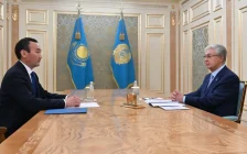 Мемлекет басшысы Ұлытау облысының әкімі Есет Байкенді қабылдады