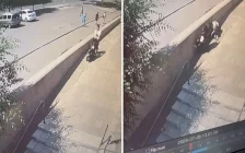 Павлодарда жоғарғы қабаттан лақтырылған мұз даладағы әйелдің басын жарды