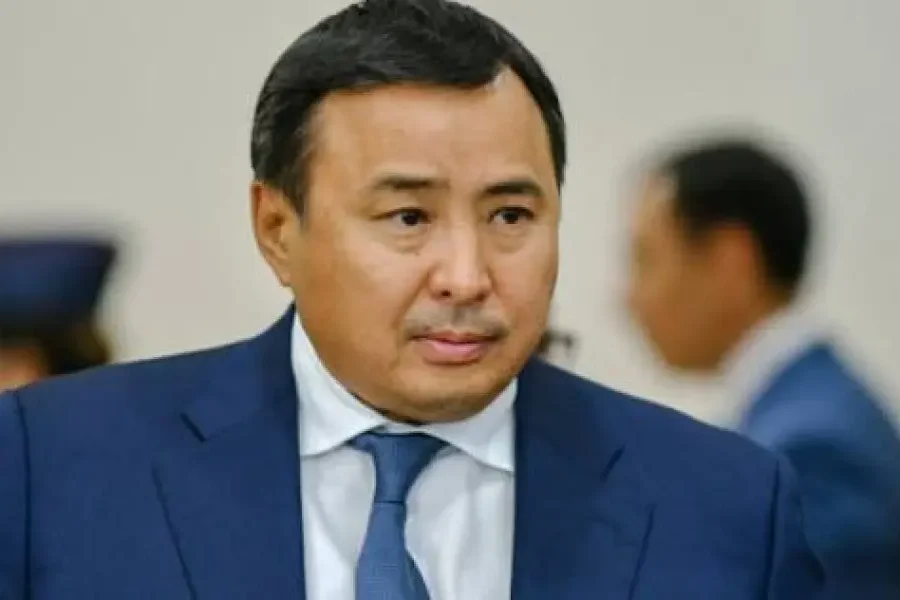 «Атамекеннің» бұрынғы басшысы Абылай Мырзахметов бостандыққа шықты