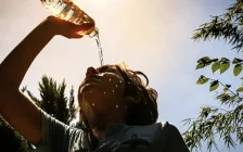 Аптап ыстық:  еліміздің кей өңірлерінде ауа +44°C-қа дейін ысиды