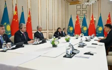 Тоқаев: Құрық портының өткізу қабілеті 15 млн тоннаға жетеді