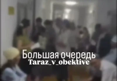 Тараздық зейнеткерлер мен мүгедектер тегін дәрі үшін сағаттап кезекте тұруға мәжбүр
