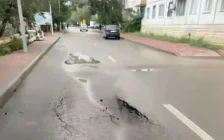 Жезқазғанда былтыр ғана төселген жаңа жолдың сиқы қашқан
