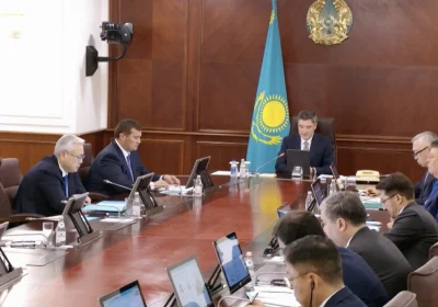 Бектенов заңсыз әкелінетін көліктерге тосқауыл қоюды тапсырды