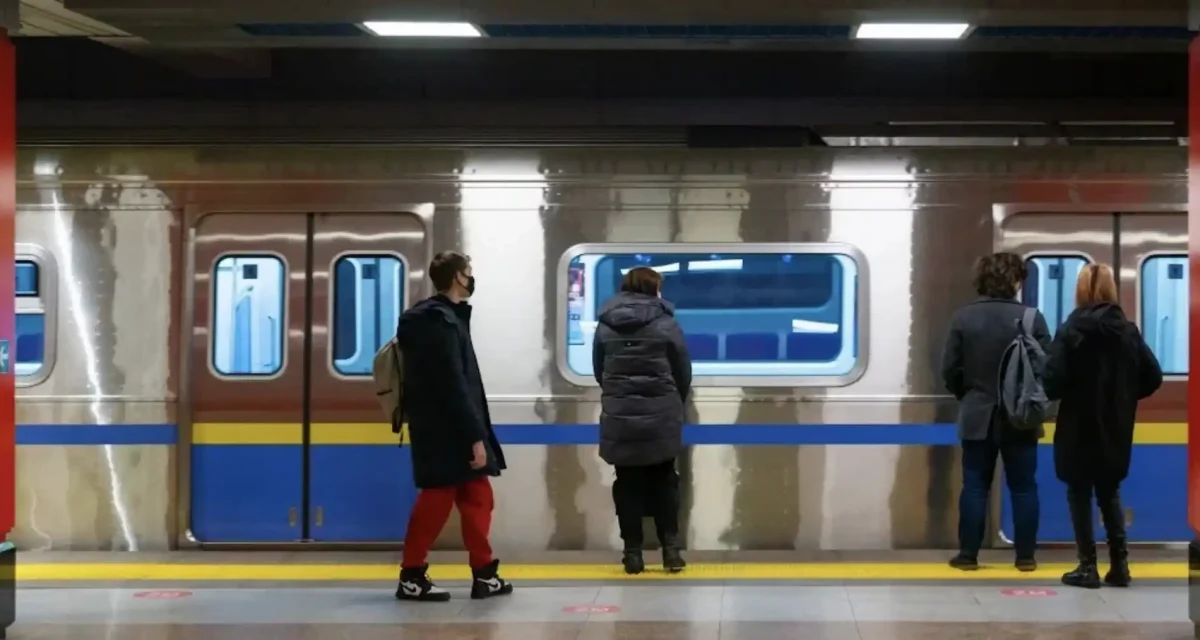 Алматы метросында қауіпті жолаушы ұсталды