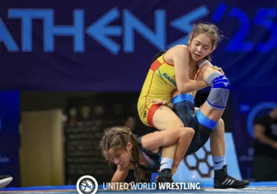 Екі қазақ балуаны U17 әлем чемпионатының қола жүлдесіне таласады