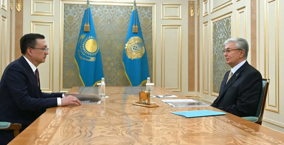 Президент Қазақстан Халық Кеңесінің қызметін ұйымдастыру барысымен танысты