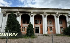 Алматыда бұрынғы теміржол ауруханасының ғимараты мен жері мемлекетке қайтарылды