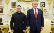 Зеленский мен Трамп Овал кабинетінде кездесті