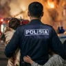 Демалыстағы полицей Қарағандыдағы өрттен бес баланы құтқарды