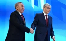 Қасым-Жомарт Тоқаев Нұрсұлтан Назарбаевты туған күнімен құттықтады