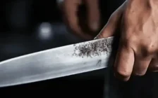 БҚО тұрғыны туысын пышақтап өлтіріп, мәйітті қоқыс шұңқырына көмген