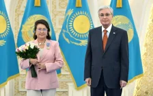 Қасым-Жомарт Тоқаев бір топ қоғам қайраткерін мемлекеттік наградалармен марапаттады