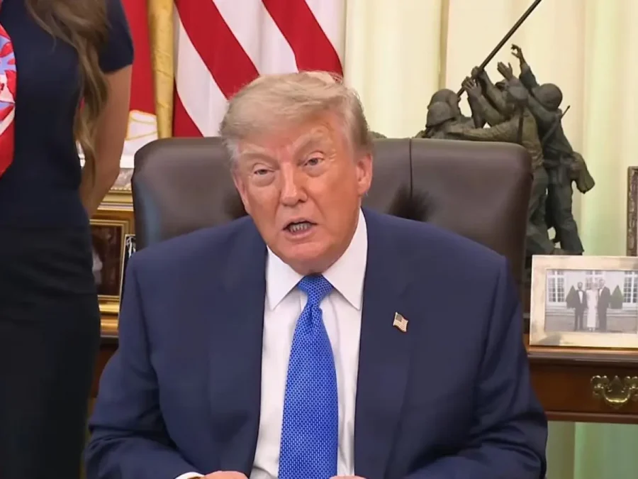 Трамп Ираннан соғыс шығынын өтеуді талап етті