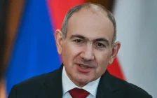 Никол Пашинян бастаған Армения үкіметі отставкаға кетті