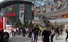 Алматыдағы MEGA сауда орталығында өрт: келушілер эвакуациялануда