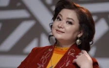 «Бәріміз Алланың құлы ғанамыз»: Роза Әлқожа ағынан жарылы