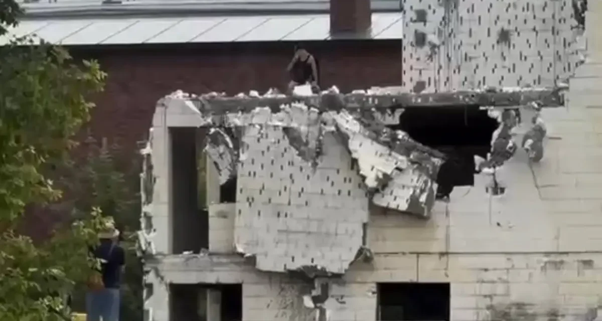 СҚО-да сапасыз салынған қайтадан үй сүріліп жатыр