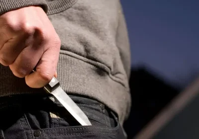 Туған анасын қорғамақ болған: Жітіқарада өгей әке 15 жастағы баланы пышақтап өлтірді