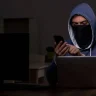 Түркістанда алаяқтар медицина ұйымының басшысынан 15 млн теңге бопсалады