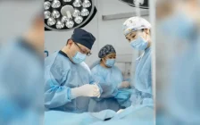 Алматыда алты жастағы баладан салмағы үш келіден асатын ісік алынды