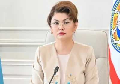 «Шәмші Қалдаяқов» медалі мен «Қазақстанның еңбек сіңірген суретшісі» атағы енгізілді