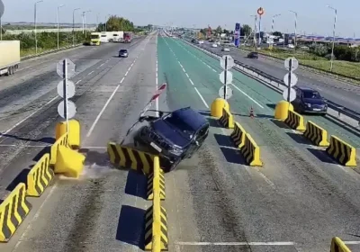 Астана – Щучинск автожолында жүргізуші ұйықтап кетіп, жол апатына түсті