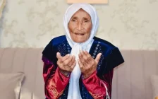Қазақстандағы 116 жастағы ең қарт әже өз таңдауын жасады