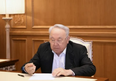 Нұрсұлтан Назарбаев Құрылтай сайлауында дауыс берді