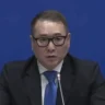 «Қытайдың синтетикасы мен түріктің киімі»: Шенеуніктер халыққа арзан отандық тауарды қайдан таппақ?