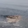 Бірнеше күнге ғана жеткен жөндеу: Өскеменде жамалған жол қайта ойылды