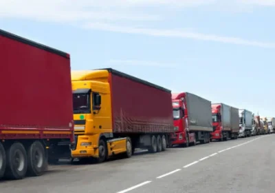 Жамбыл облысындағы «Қарасу» өткізу пунктінде Қырғызстан бағытына 400-ге жуық жүк көлігі жиналды
