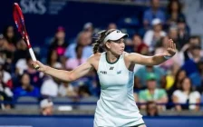 Елена Рыбакина тағы бір чемпионды жеңіп, финалға шықты