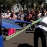 Қазақстандық пауэрлифтер 15 тонналық автобусты тісімен 20 метрге сүйреп, әлемдік рекорд орнатты