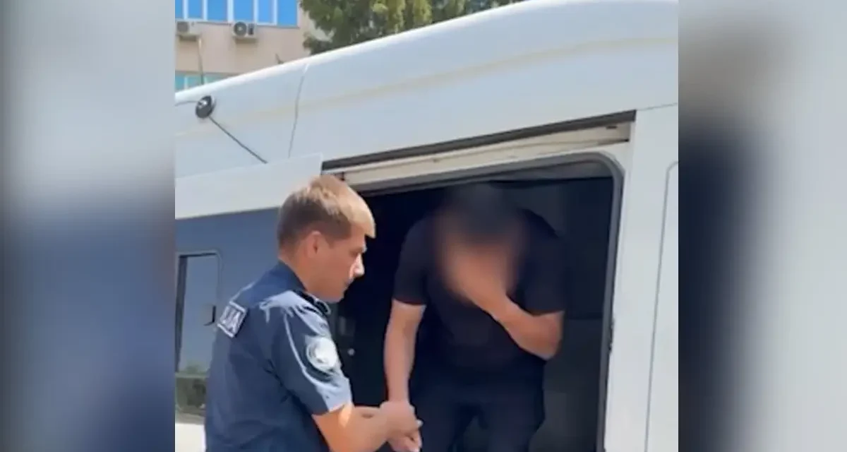 Алматыда мүгедек енесін зорлаған күдікті ұсталды (ВИДЕО)